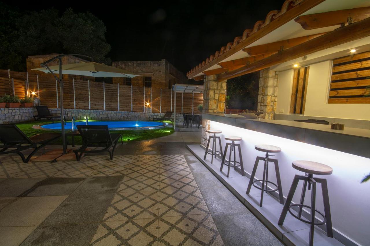 Casa Christina-Luxury Villa Kíssamos Exterior foto